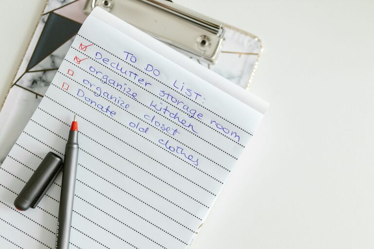 Simple Ways to Reduce Household Paper Clutter